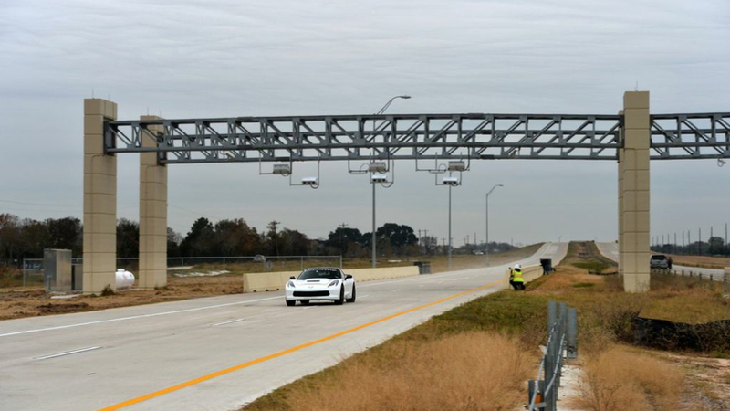 Illustration for article titled Watch Hennessey's 2014 Corvette Hit 200 MPH, Test Texas's Toll System